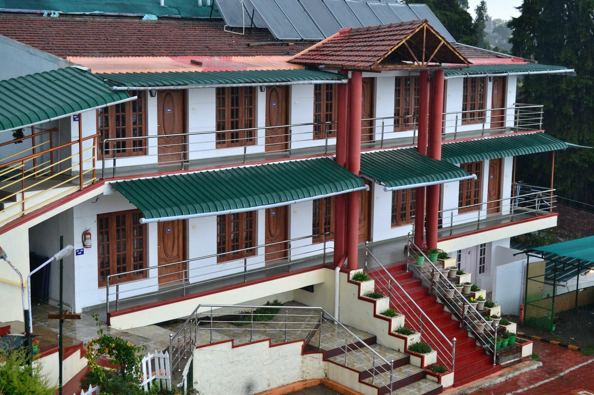 Kodai Sunshine Resort โกไดกานัล ภายนอก รูปภาพ